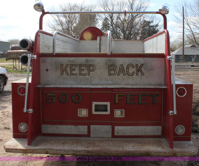 image for item E8380 1976 Ford fire engine