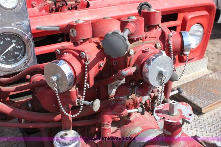 image for item E8380 1976 Ford fire engine