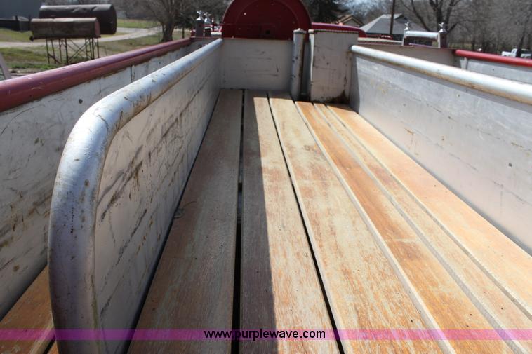 image for item E8380 1976 Ford fire engine