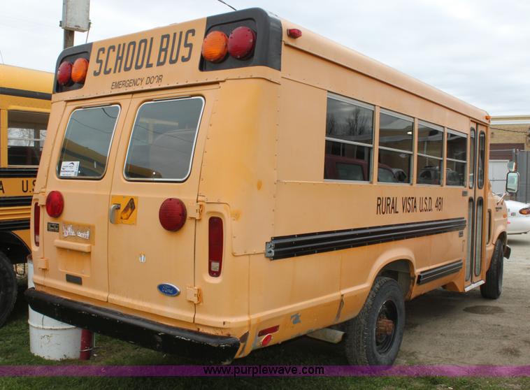 image for item F8667 1990 Ford school bus