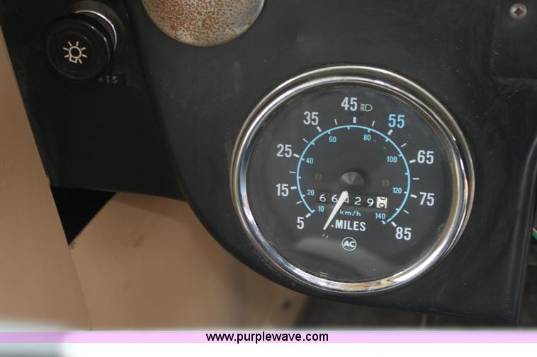 image for item F8668 1990 Chevrolet school bus