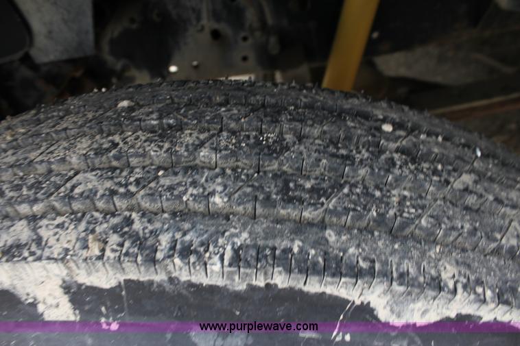 image for item F8668 1990 Chevrolet school bus