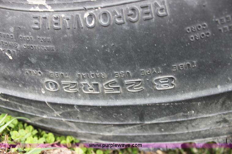 image for item F8668 1990 Chevrolet school bus