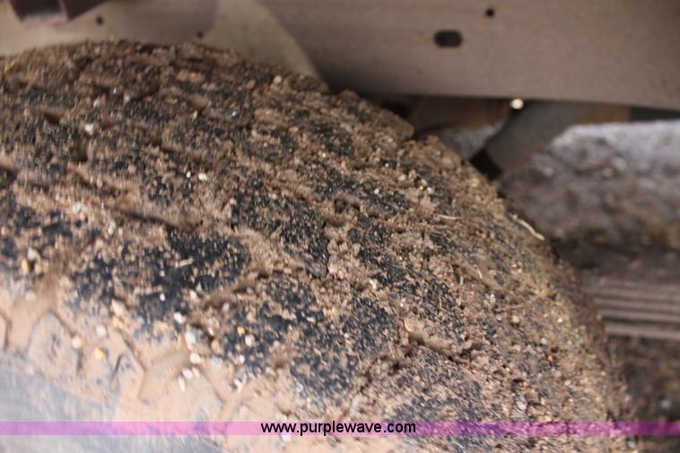 image for item F8696 1994 Chevrolet 1500 pickup truck