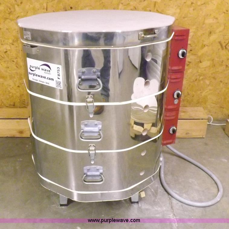 Skutt Electric kiln in Tribune, KS Item F8753 sold Purple Wave