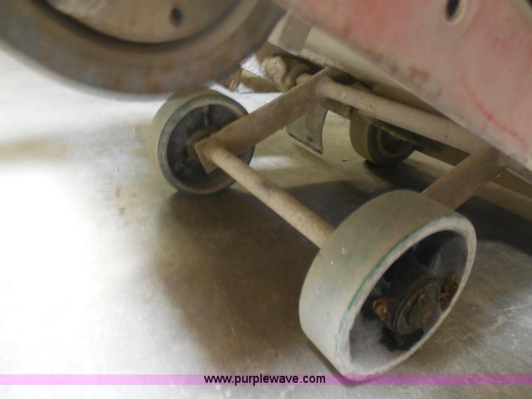 image for item F8771 Norton Clipper concrete saw