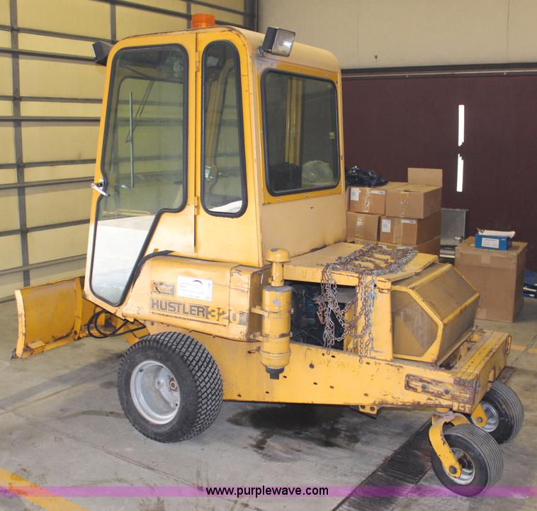 image for item G5105 Hustler 320 mower