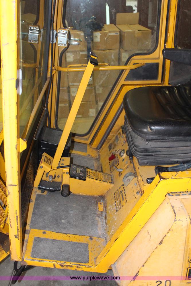 image for item G5105 Hustler 320 mower