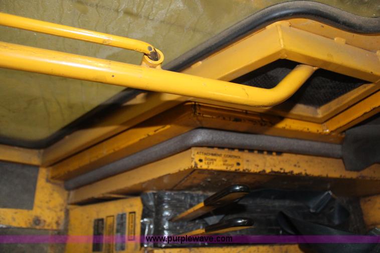 image for item G5105 Hustler 320 mower