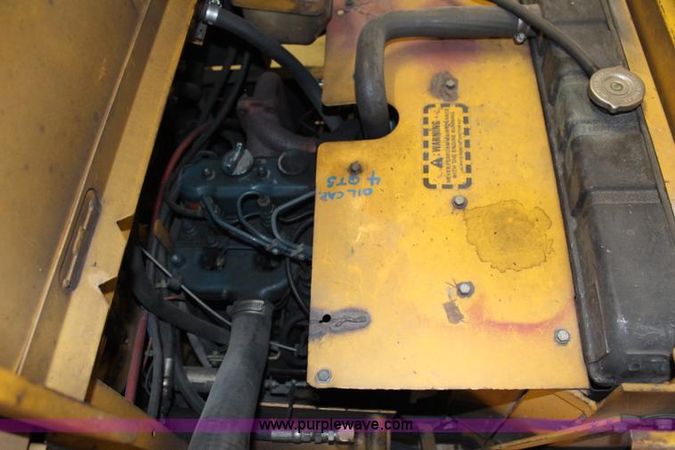 image for item G5105 Hustler 320 mower