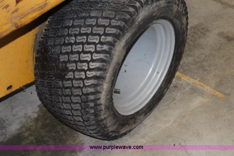 image for item G5105 Hustler 320 mower