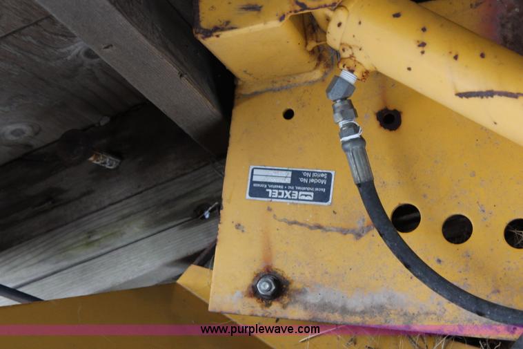 image for item G5105 Hustler 320 mower