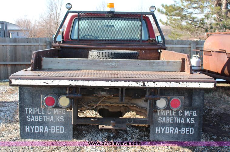 image for item G5314 1990 Ford F250 bale bed truck