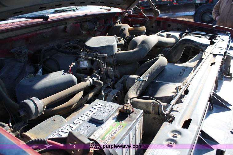 image for item G5314 1990 Ford F250 bale bed truck