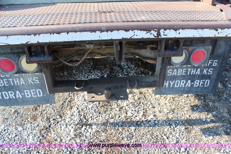 image for item G5314 1990 Ford F250 bale bed truck