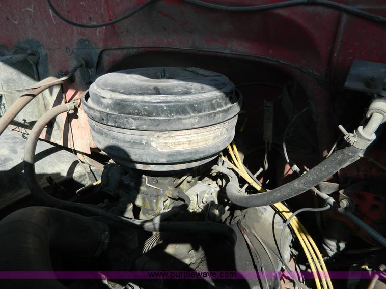 image for item G7815 1973 Chevrolet C65 fire truck