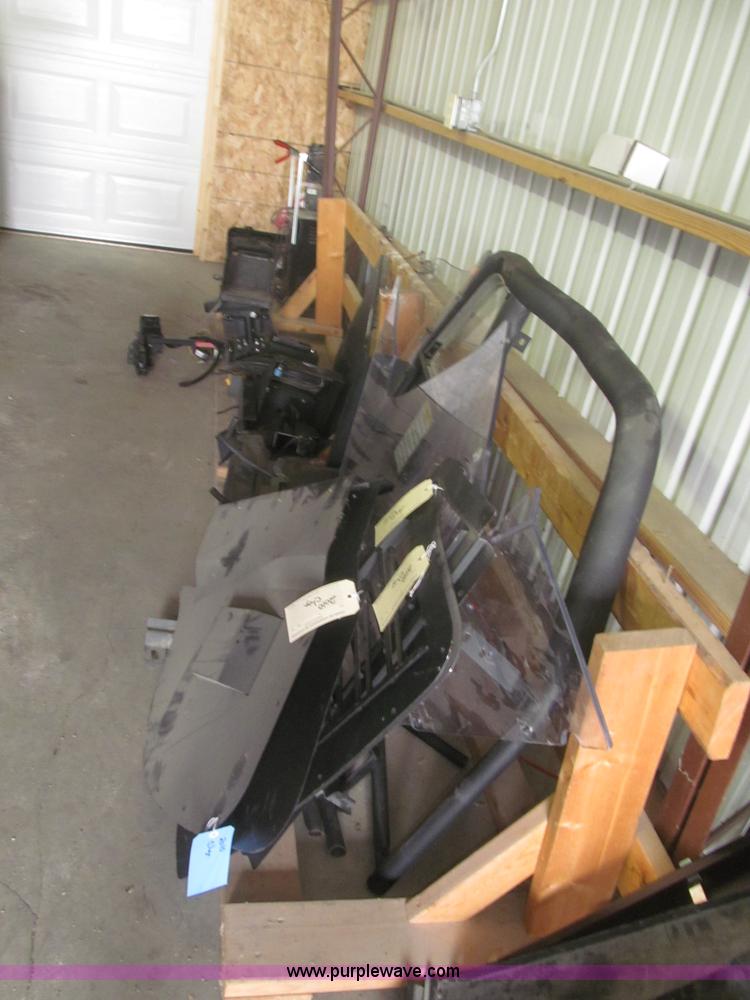 image for item K9709 Assorted 2010 Dodge Charger components