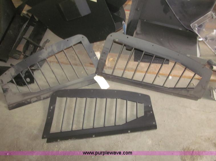 image for item K9709 Assorted 2010 Dodge Charger components