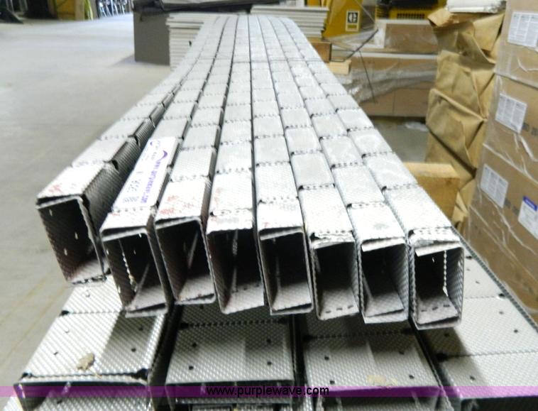 image for item W9025 Metal flex track