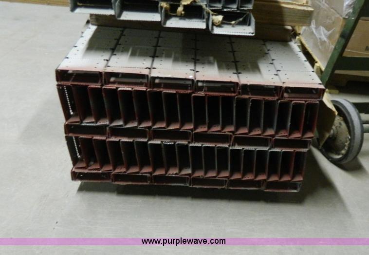 image for item W9025 Metal flex track