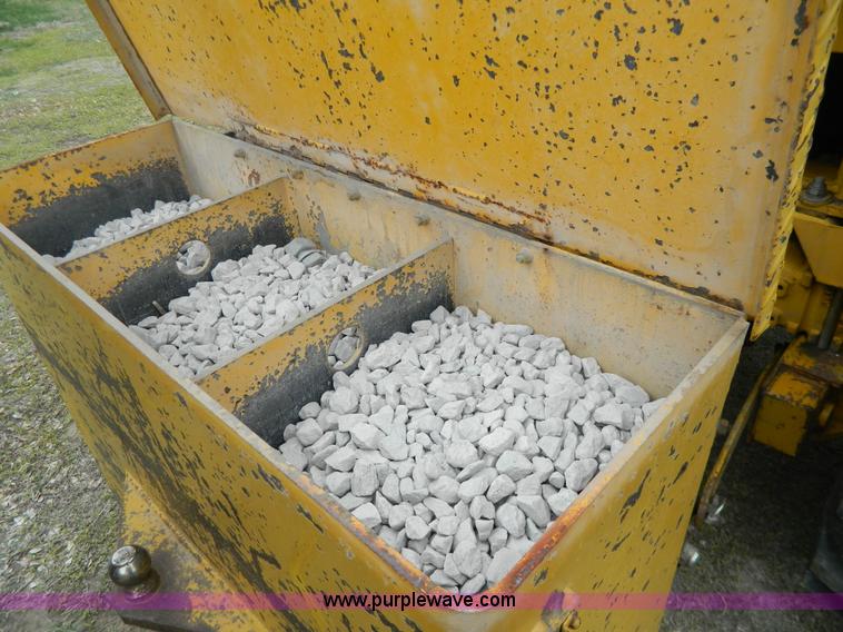 image for item W9031 Massey-Ferguson 50C tractor