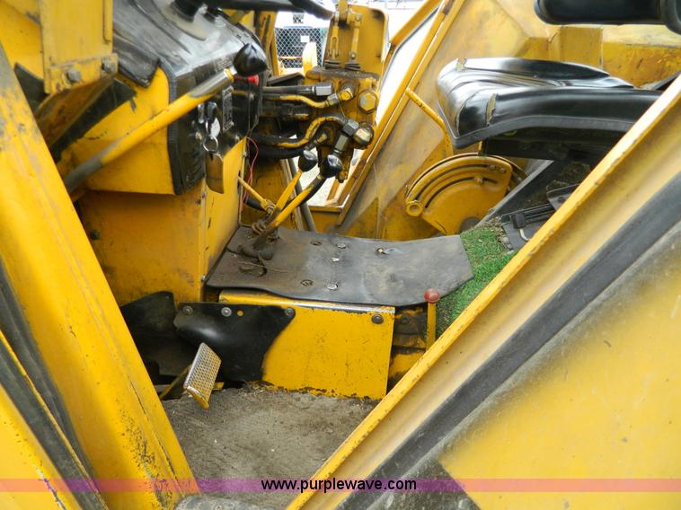 image for item W9031 Massey-Ferguson 50C tractor