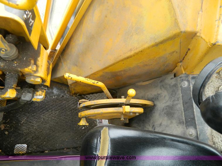 image for item W9031 Massey-Ferguson 50C tractor