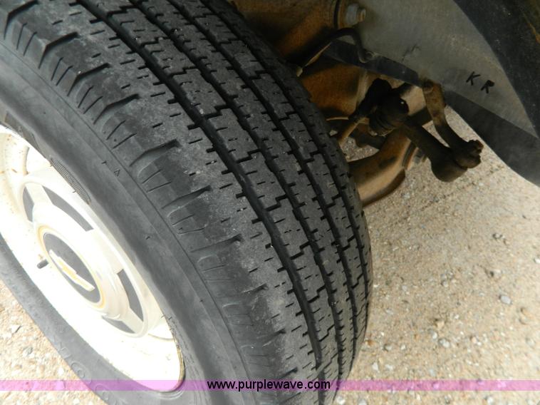 image for item W9033 1985 Chevrolet Custom Deluxe 10 pickup truck