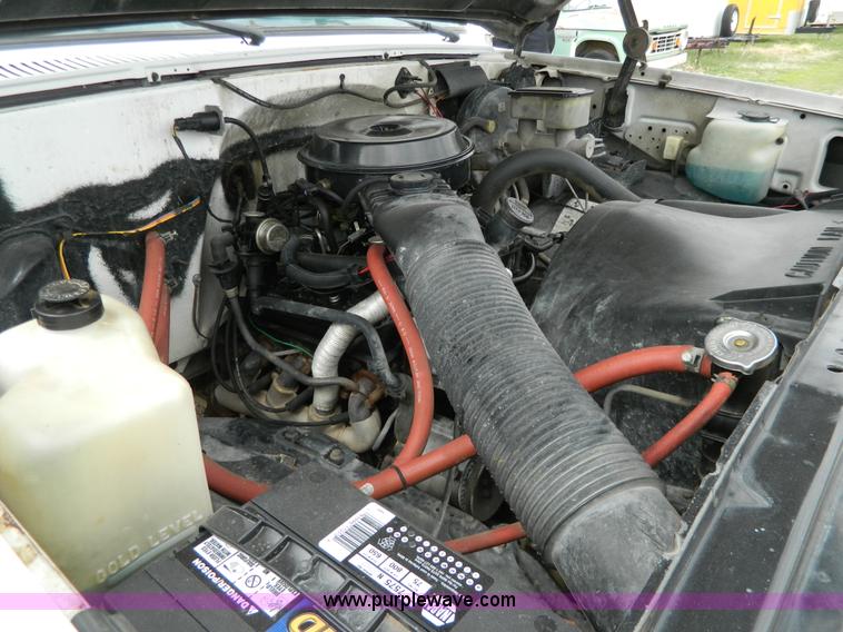 image for item W9033 1985 Chevrolet Custom Deluxe 10 pickup truck