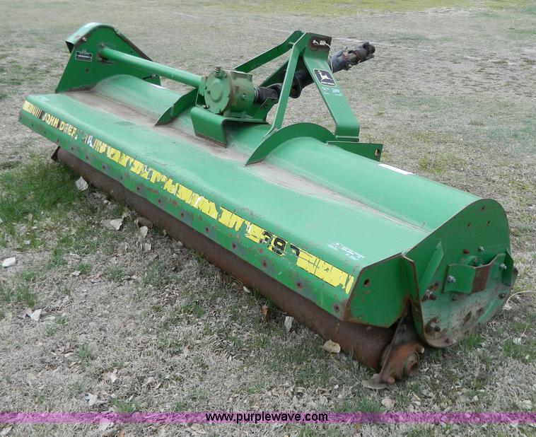 image for item W9038 John Deere 390 8' flail mower