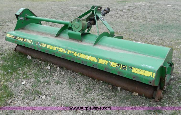 image for item W9038 John Deere 390 8' flail mower