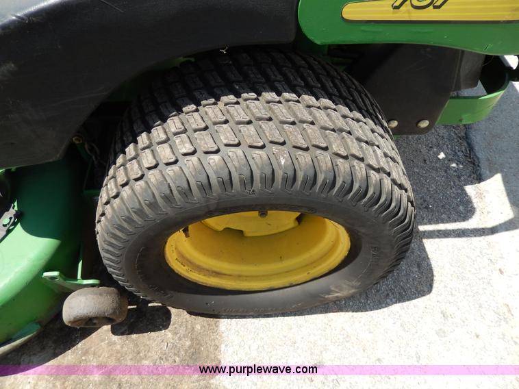 image for item W9891 John Deere 737 ZTR lawn mower