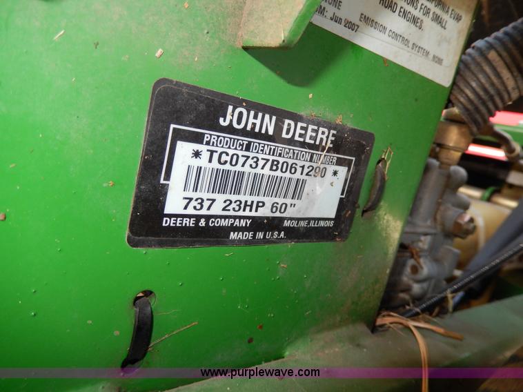 image for item W9891 John Deere 737 ZTR lawn mower