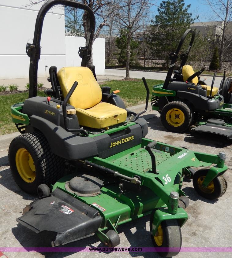 image for item W9892 John Deere 737 ZTR lawn mower