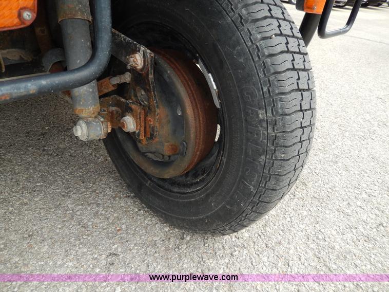 image for item W9979 1998 Cushman utility vehicle