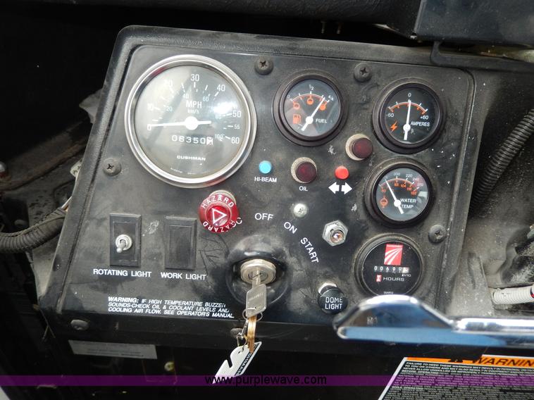 image for item W9979 1998 Cushman utility vehicle