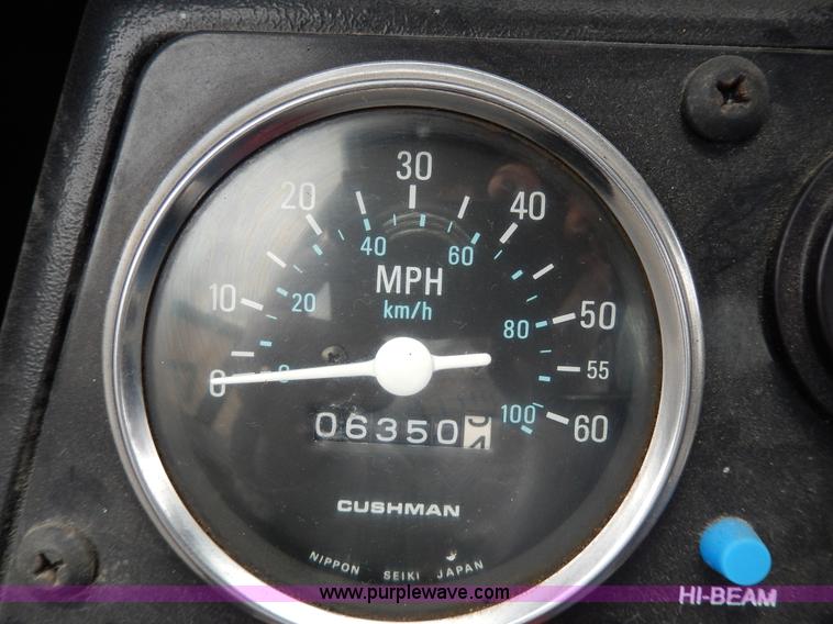 image for item W9979 1998 Cushman utility vehicle