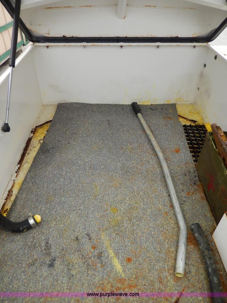 image for item W9979 1998 Cushman utility vehicle