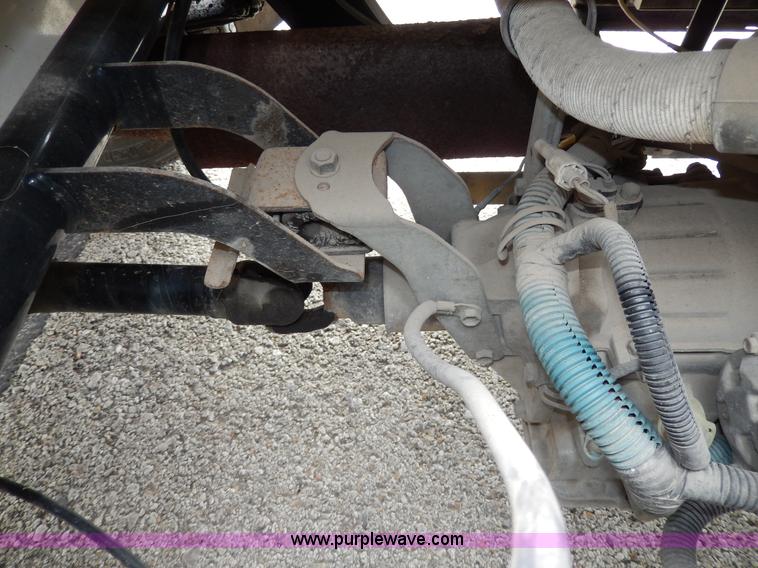 image for item W9979 1998 Cushman utility vehicle