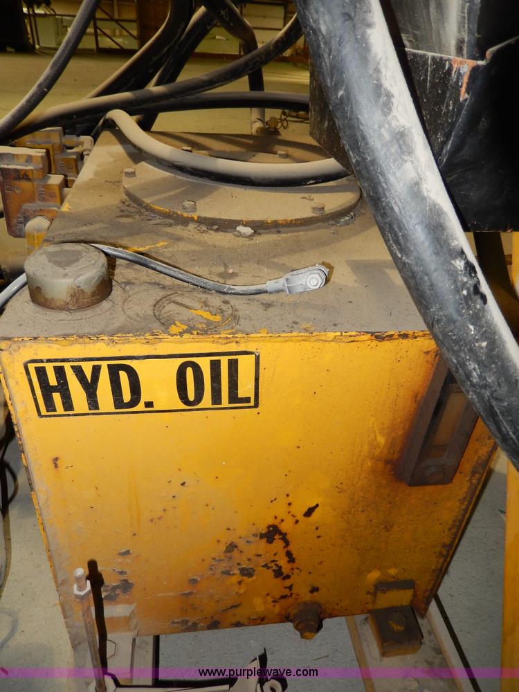 image for item W9994 Horizontal Earth Auger drill unit