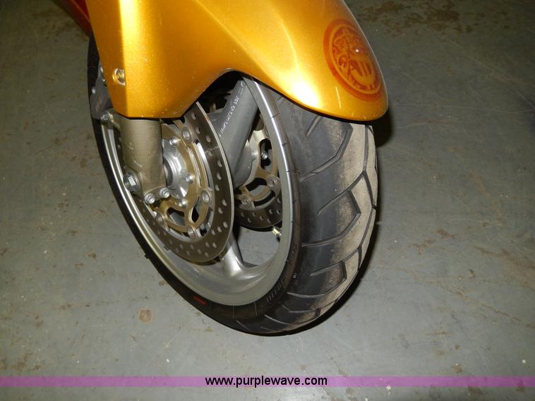 image for item X9502 2006 Honda CBR600FR motorcycle