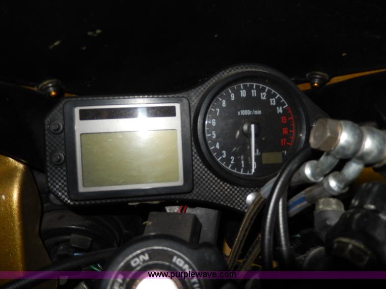 image for item X9502 2006 Honda CBR600FR motorcycle