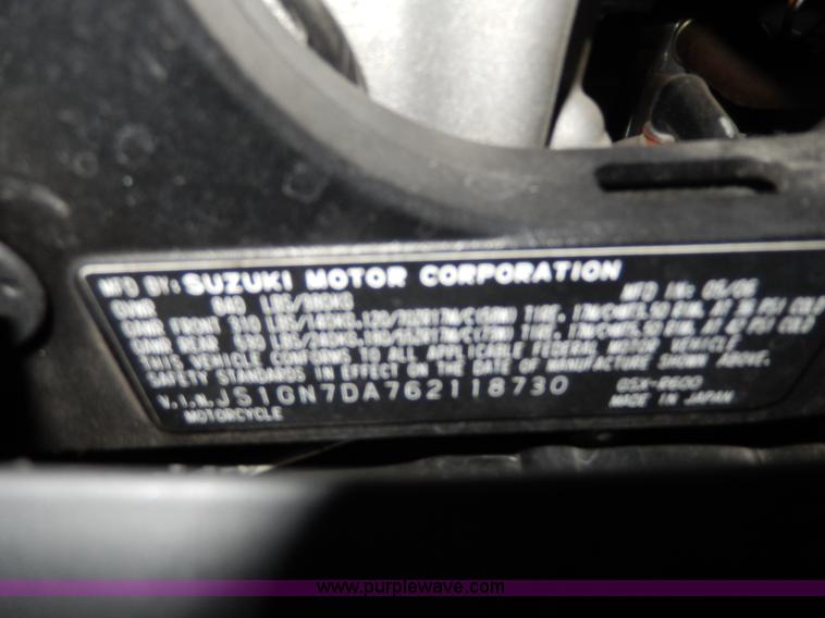 image for item X9503 2006 Suzuki R600 motorcycle