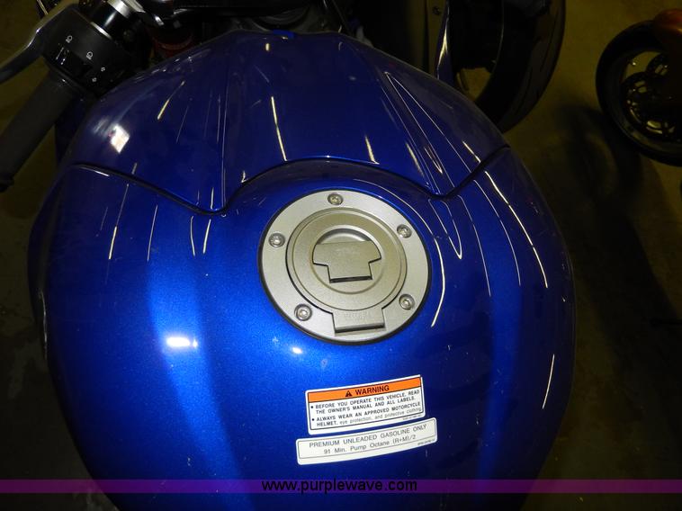 image for item X9504 2007 Yamaha R6 motorcycle