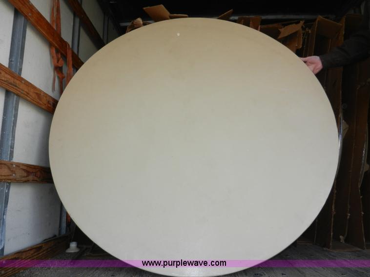 image for item X9617 (47) 5' round folding tables