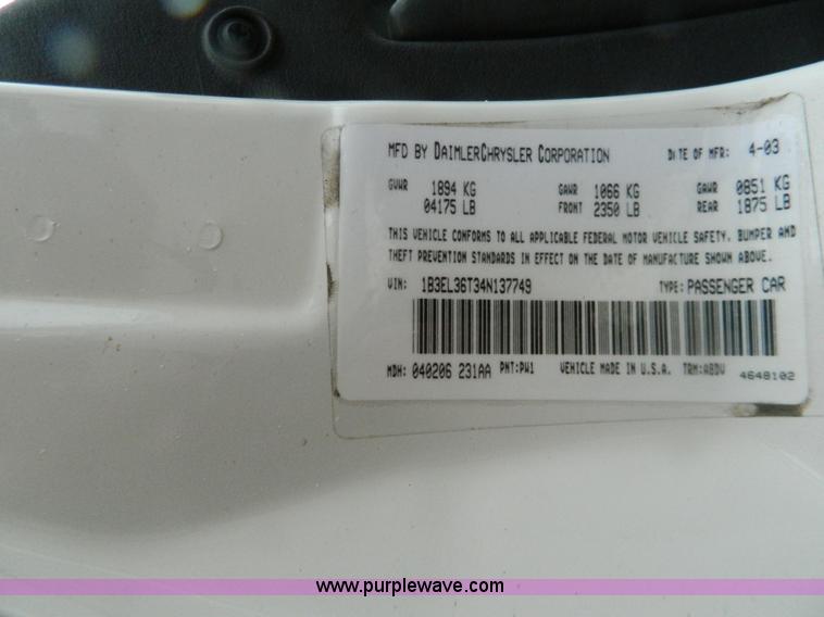 image for item Y9343 2004 Dodge Stratus SE