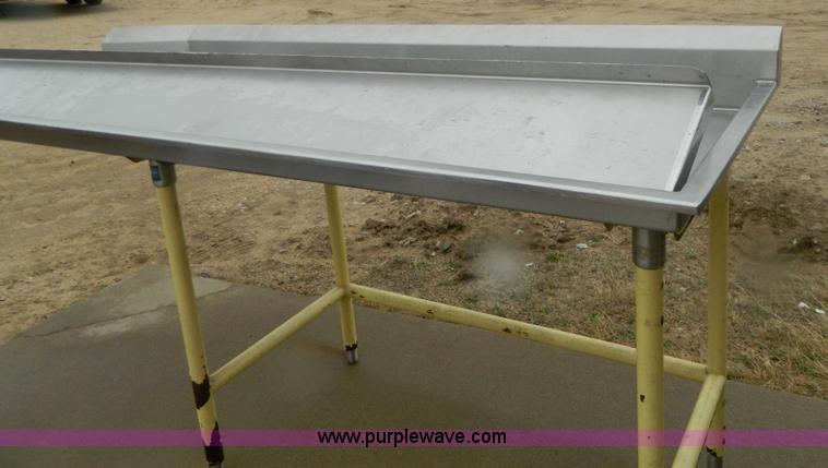 image for item Y9347 Assorted kitchen supplies