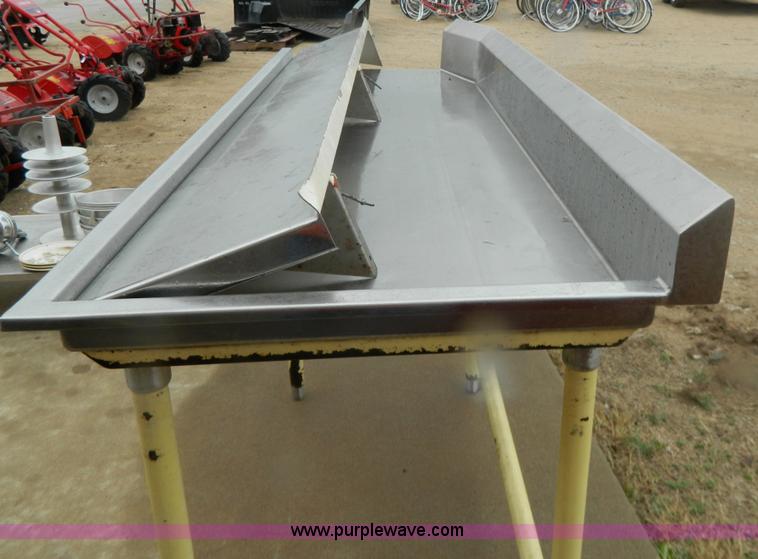 image for item Y9347 Assorted kitchen supplies