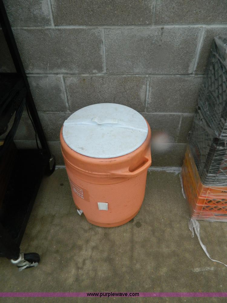 image for item Y9348 Milk crates