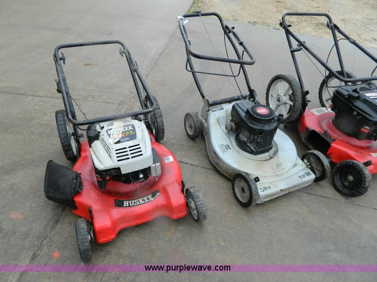 image for item Y9354 (4) push mowers